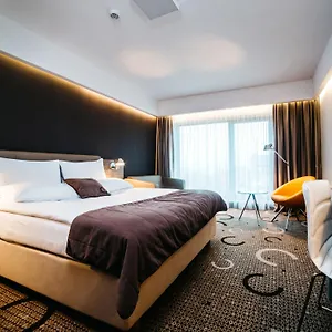 q-hotel-plus-krakow.krakowhotelspoland.com/